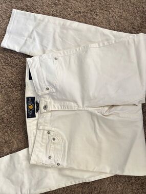 Lucky Women’s White Jeans - Classic Straight Fit